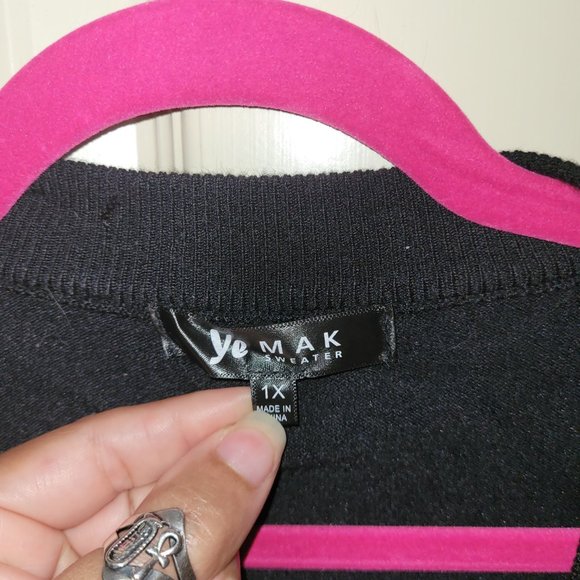 YEMAK Women's Cropped Bolero 3/4 Sleeve Button Down Cardigan Sweater - Picture 3 of 6